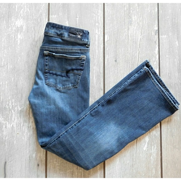 American Eagle Outfitters Denim - AEO SZ 2 SHORT SUPER STRETCH KICK BOOT JEANS